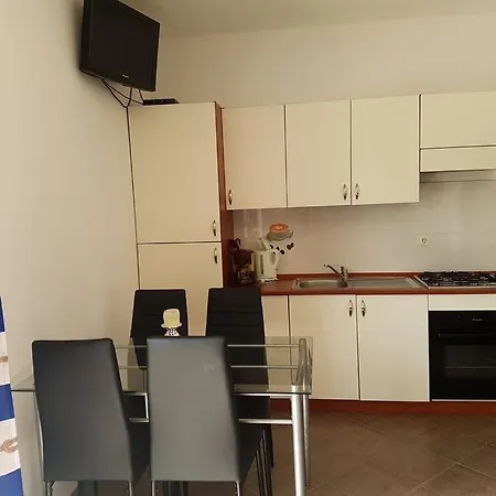 Appartamento Apartment In Nin With Terrace, Air Conditioning, W-Lan 4473-1 Nin
